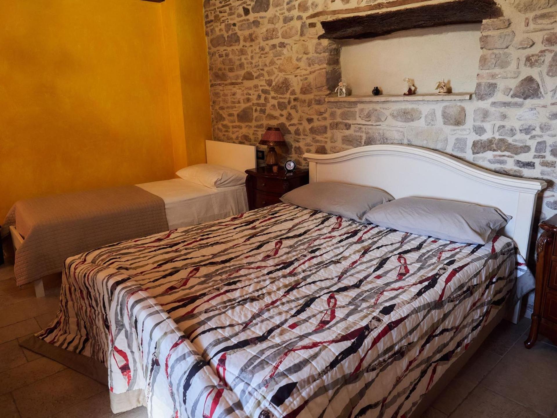 Bed and Breakfast Il Cortiletto Del Borgo Pietra Montecorvino Екстер'єр фото